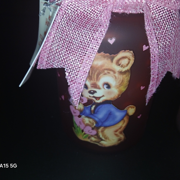 Miss Valentine 7" Milk Jugs - Picture 3 of 3